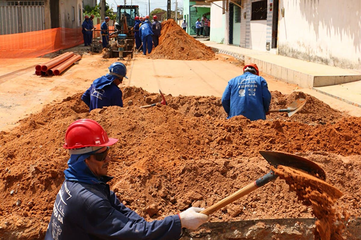 Obras do saneamento em Natal atinge 73% da rede coletora com 630km implantados