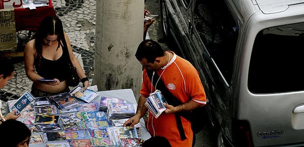 Jovem avalia sociedade como pouco ética e julga não poder mudar cenário