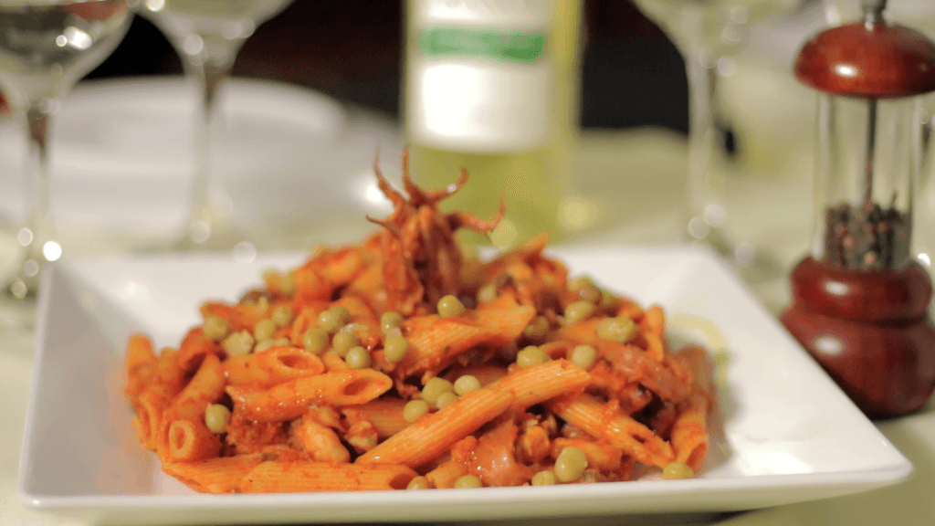 PEIXADA DO CUMPADRE: O que já era excelente de dia, passa a ser a melhor opção para a noite