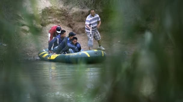 Brasileiros relatam o medo e a tensão de tentar entrar nos EUA ilegalmente