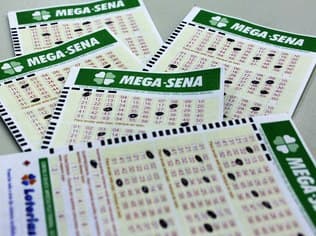 Casa lotérica deve indenizar apostadores por não registrar bolão premiado da Mega-Sena