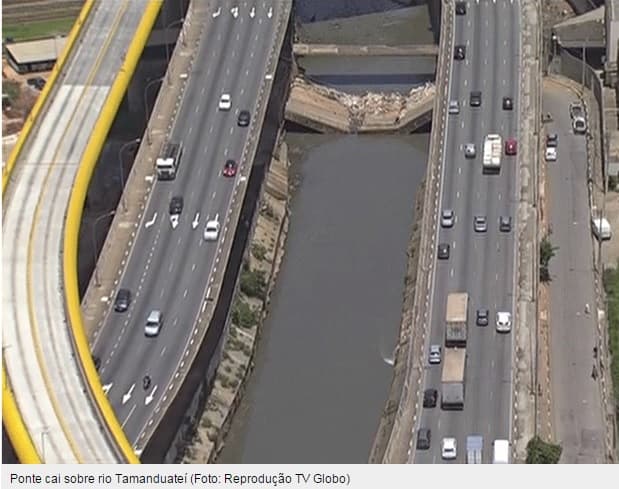 FOTO: Ponte embaixo do viaduto Grande São Paulo cai no rio Tamanduateí