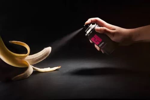 Estudante desenvolve spray que pode substituir a camisinha