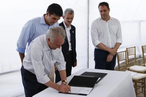Temer anuncia R$ 45 milhões para obras de transposição do São Francisco