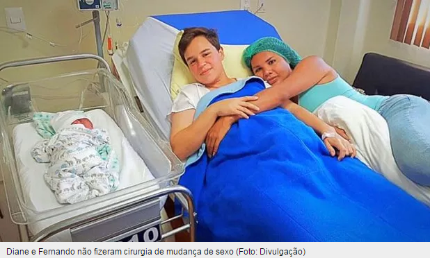 FOTOS: Em casal transgênero, pai dá à luz menino no Equador