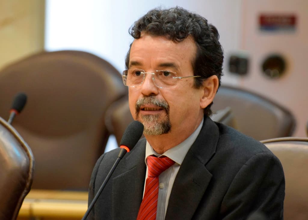 Mineiro registra decisão do TJ em manter área não edificante em Ponta Negra