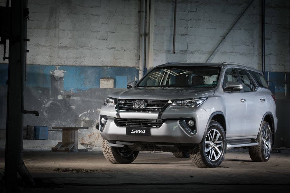 Veja como seriam os preços de carros no Brasil sem impostos; popular custaria R$ 15.481