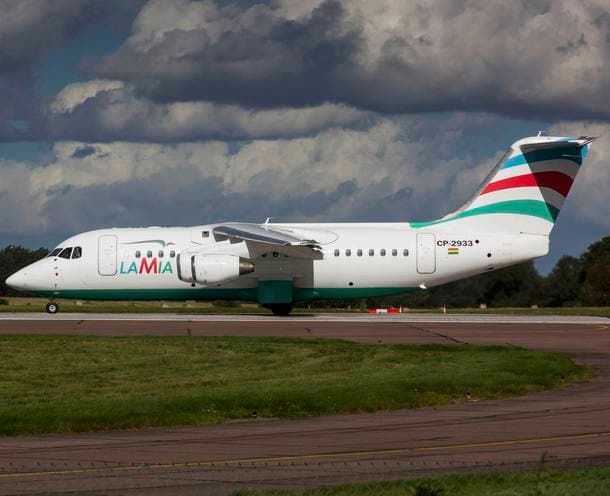 Companhia aérea dona de avião que caiu na Colômbia tem negócios obscuros na Venezuela e piloto morava no Brasil