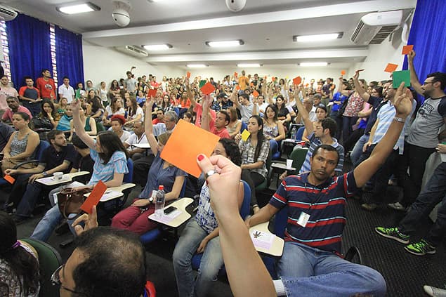 Greve de universidades resiste após 106 dias e afeta até emprego de aluno