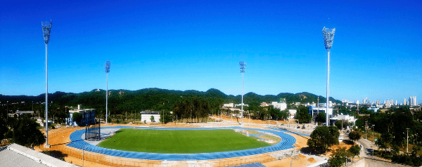 Empresa testa refletores do Parque Poliesportivo da UFRN