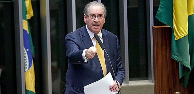 Cunha diz que é "hora de agir" e PGR teme desgaste em negociar delação
