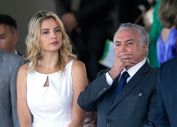 Desembargador do Distrito Federal suspende censura contra a Folha