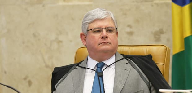 Medida provisória do ensino médio é inconstitucional, diz Procuradoria-Geral da República