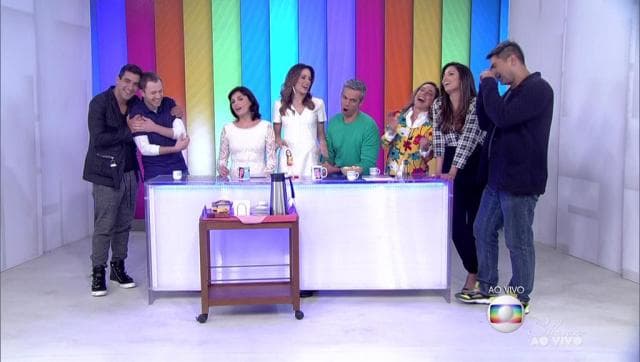 SOBROU PARA O "PORTUGA" DE NOVO - VÍDEO: Após polêmica, Zeca Camargo pede desculpas ao vivo a fãs de Cristiano "Ronaldo"
