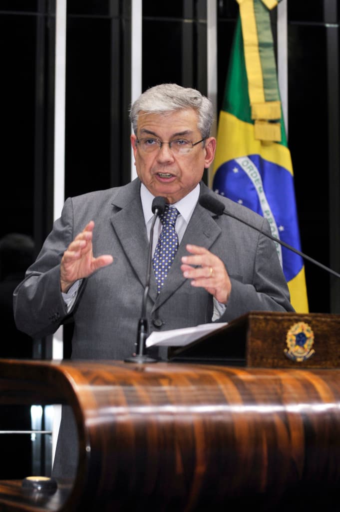 Senador Garibaldi Filho aguarda detalhes sobre alternativa ao fator previdenciário proposta pelo governo