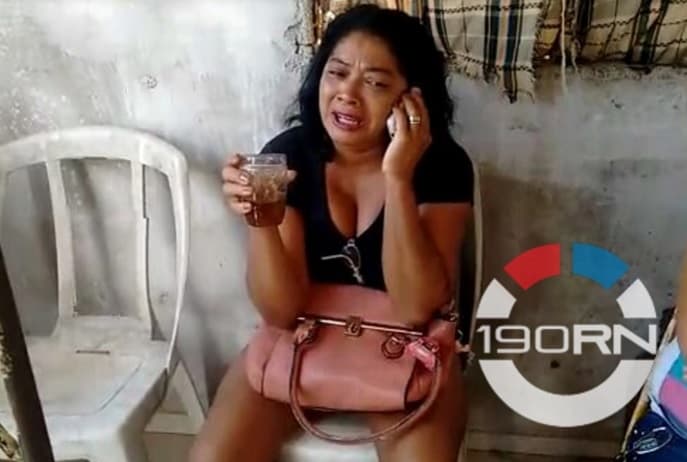 VÍDEO: Famílias de detentos de Alcaçuz passam a noite velando corpos trocados