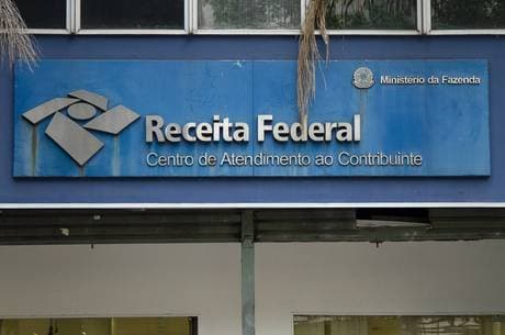 Receita mira ostentação em rede social para flagrar quem sonega imposto