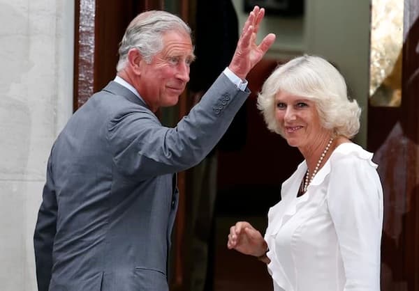 IRONIA DO DESTINO? Príncipe Charles teria pedido divórcio após descobrir traição de Camilla Parker Bowles