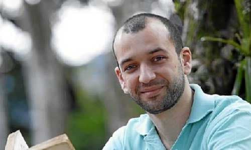 CONCURSO - (FOTO): Candidato que gerou polêmica ao concorrer como cotista, em 2013, volta a se declarar negro