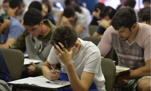 CONCURSOS: Orçamento de 2016 prevê 12.808 vagas no Legislativo e no Judiciário