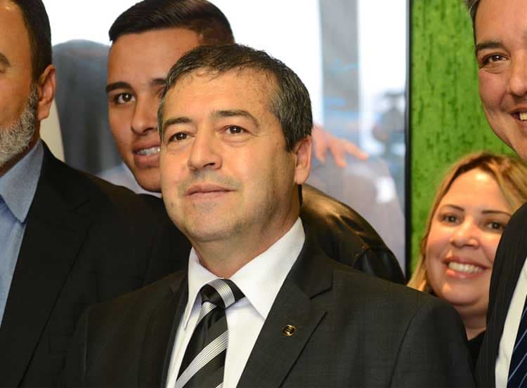 MÁ INTERPRETAÇÃO: Ministro do Trabalho nega que governo vá elevar jornada para 12 horas por dia; veja esclarecimento