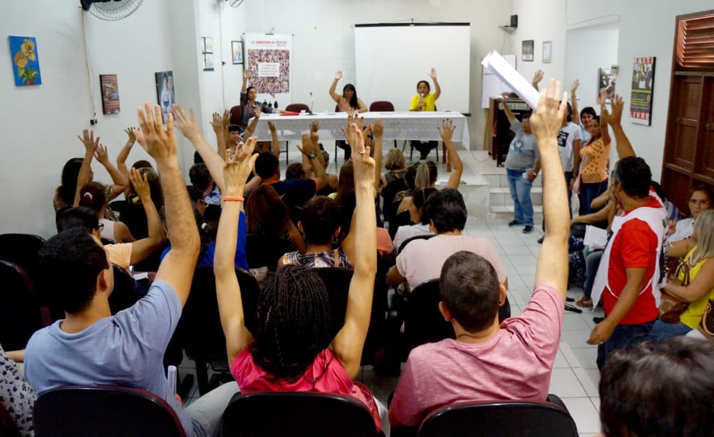 Assembleia da saúde em Natal aprovou participação no acampamento unificado e manteve a greve