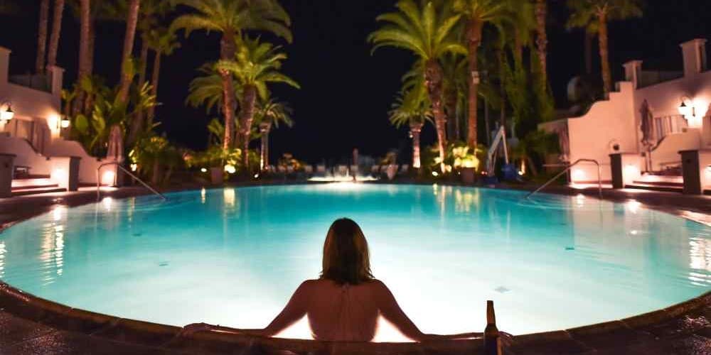 SE LIGA NO PARASITA: Um em cada quatro adultos admite que entraria em uma piscina mesmo que estivesse com diarreia, revela estudo