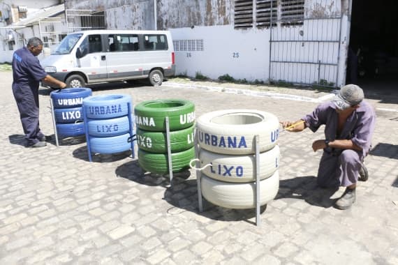 FOTO: Prefeitura vai instalar lixeiras ecológicas em Natal feitas de pneus inutilizados