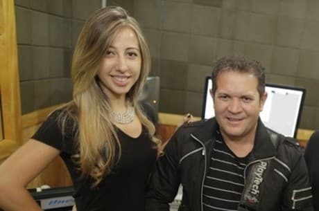 Cantora diz que deixou banda XCalypso após sofrer agressão verbal de Ximbinha