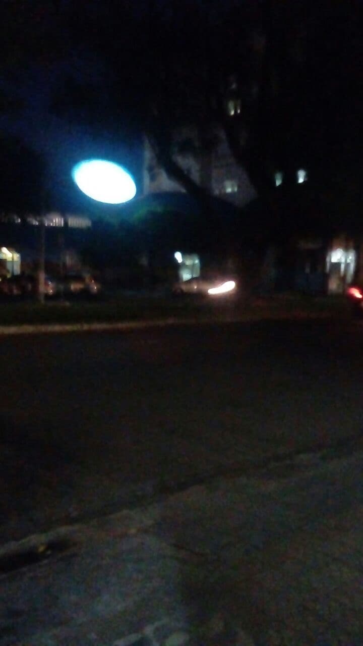 Leitor reclama de escuridão na Av. Hermes da Fonseca