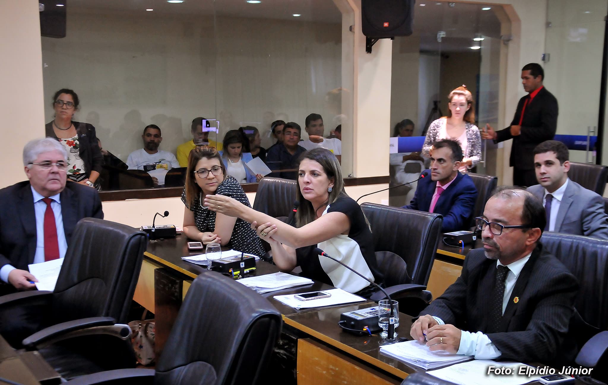 Câmara de Natal derruba 13 vetos do Executivo; dez foram mantidos