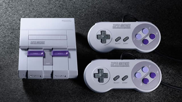 Super Nintendo voltará às lojas em versão miniatura por R$ 265; game com 21 jogos, sendo um deles inédito