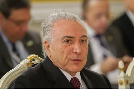 Na Rússia, Temer diz que juros cairão à casa de 1 dígito "em brevíssimo tempo"