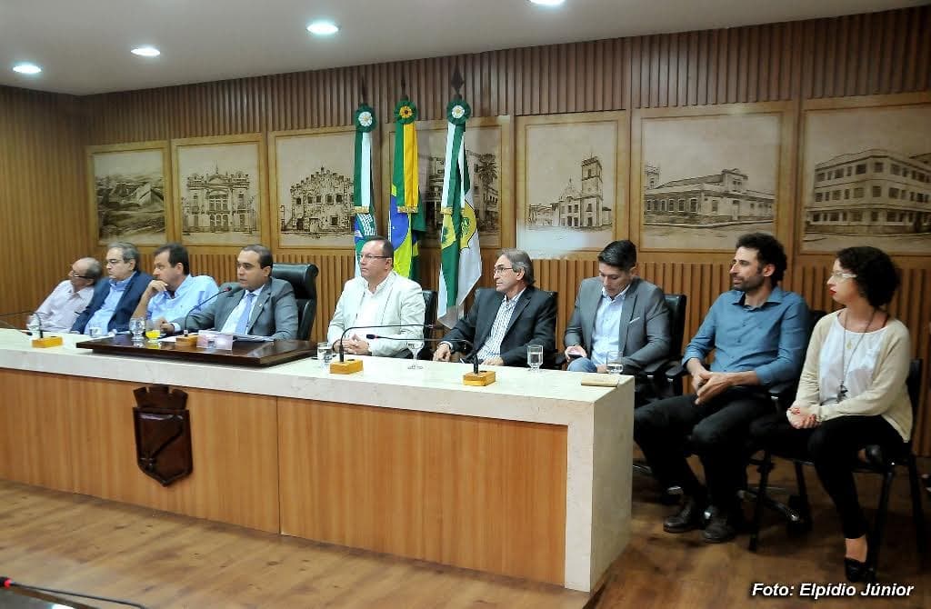Construção do Shopping no Alecrim e mudança do Teatro Sandoval Wanderley pautam audiência na CMN