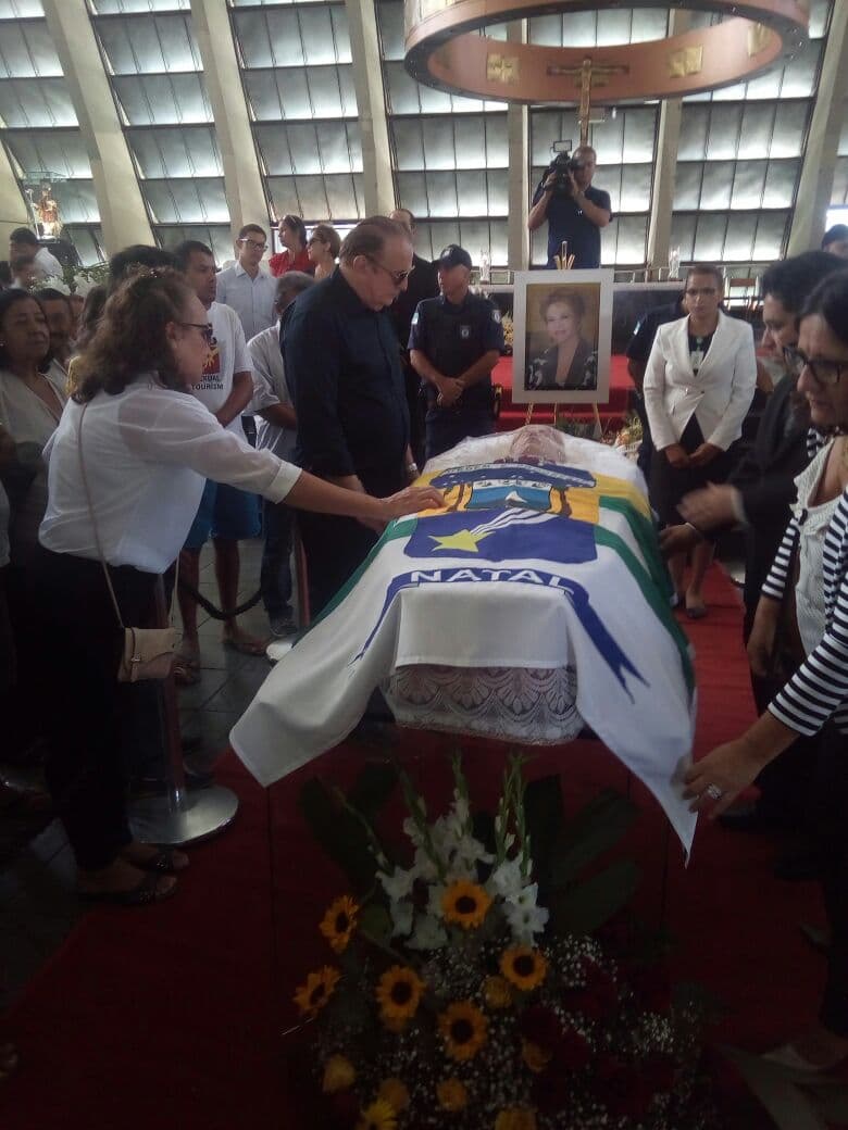 FOTO: Corpo da ex-governadora Wilma é velado em Natal