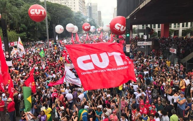 Centrais sindicais convocam nova greve geral para o dia 30 de junho, e "ato de preparação" para o dia 20