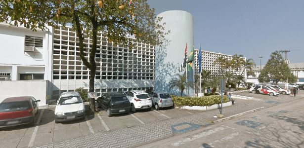 Ladrões invadem Fórum e roubam ao menos 175 armas no Guarujá