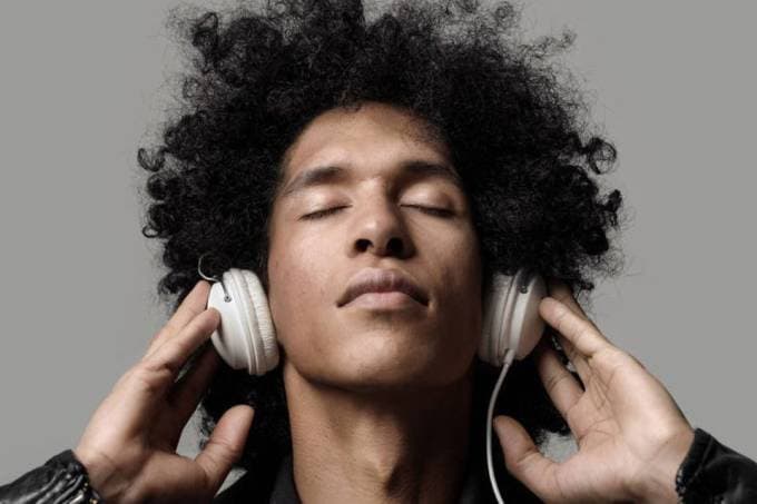 VÍDEOS: Neurocientistas criam playlist capaz de diminuir a ansiedade; confira