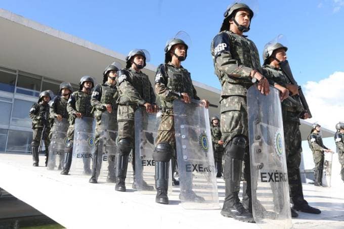 The Economist: para que serve o exército brasileiro?