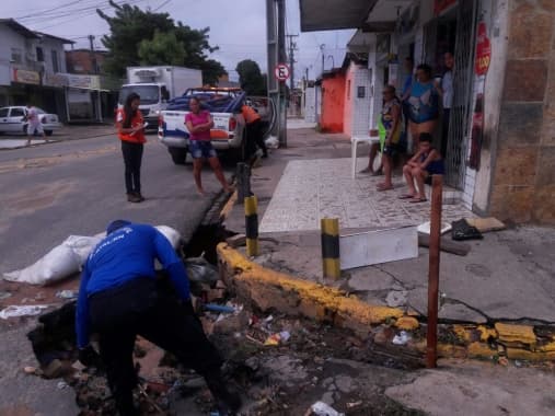 Defesa Civil de Natal reforça equipes de plantão devido às chuvas das últimas horas