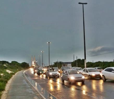 Ponte Newton Navarro ganhará contra-fluxo para dar velocidade ao transporte público