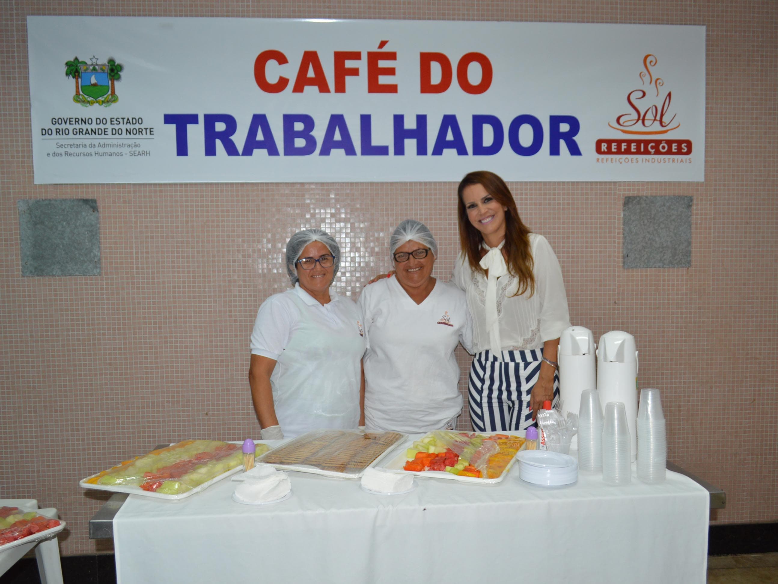 Governo vai abrir mais 12 Cafés do Cidadão