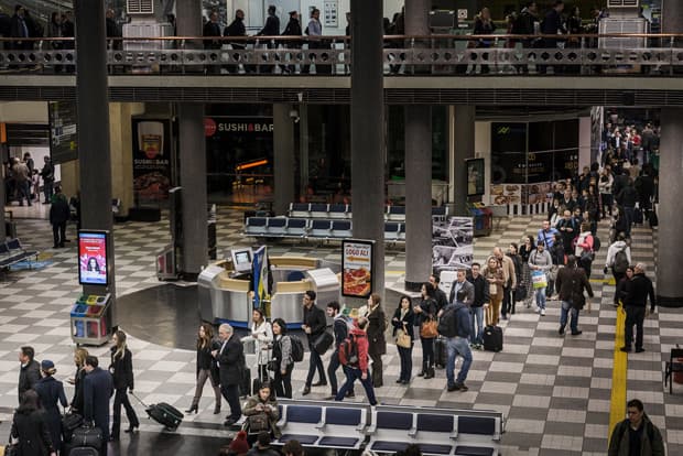AEROPORTOS: Cresce o número de passageiros que não despacham mala após cobrança