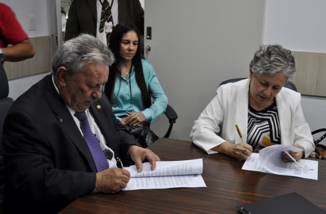TJRN assina acordo de cooperação com o TRT e Sejuc para dar oportunidade de emprego a reeducandos