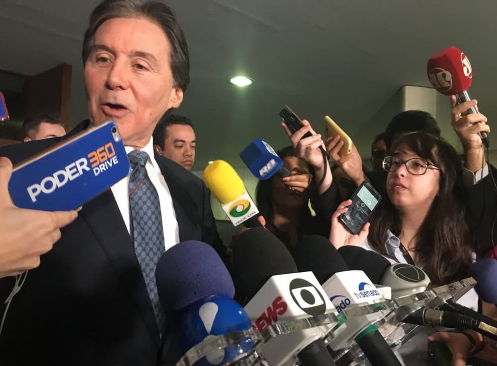 Projeto que regulamenta aplicativos de transporte voltará para a Câmara