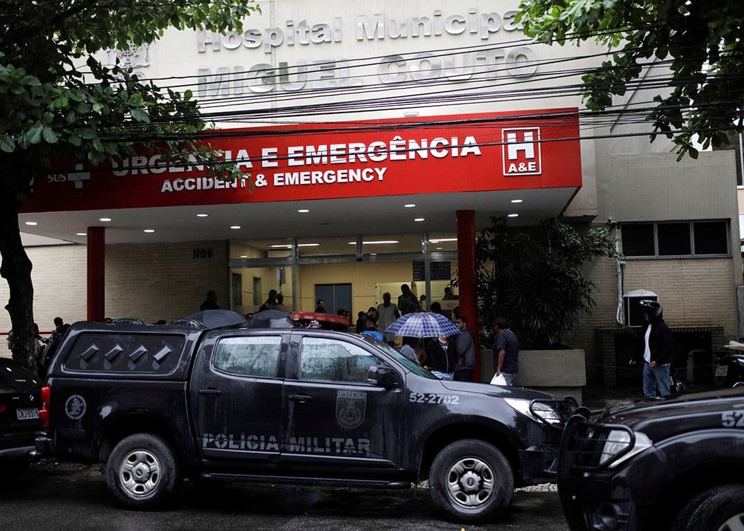 Tiro que matou turista espanhola na Rocinha partiu de policial, diz major da PM; Carro onde estava vítima furou bloqueio da polícia na favela