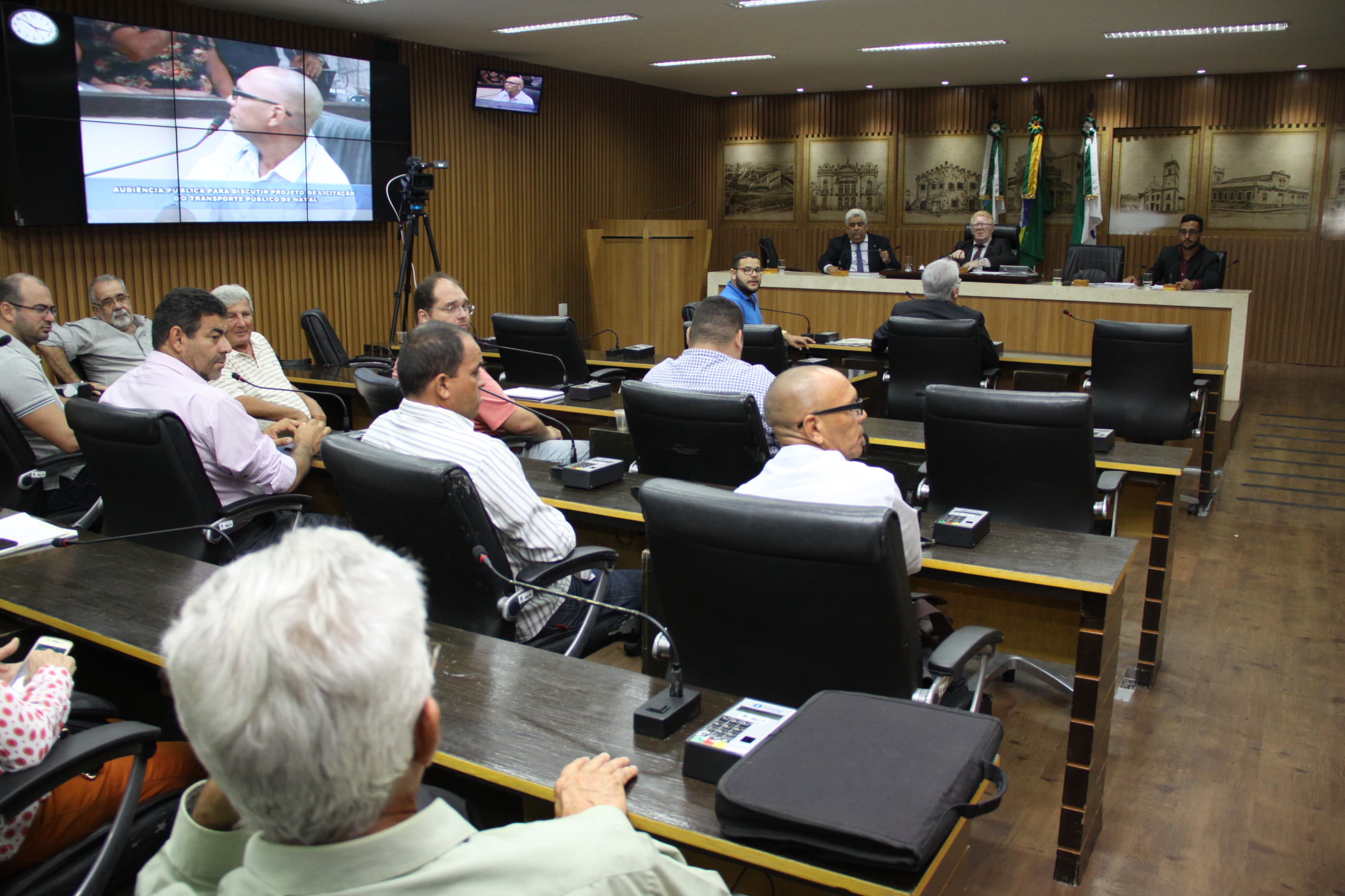 Audiência pública discute projeto de licitação de transportes em Natal