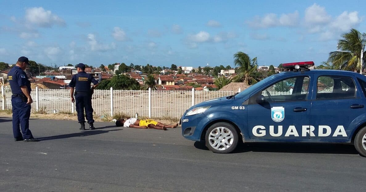 Guardas municipais evitam linchamento de homem na Zona Norte