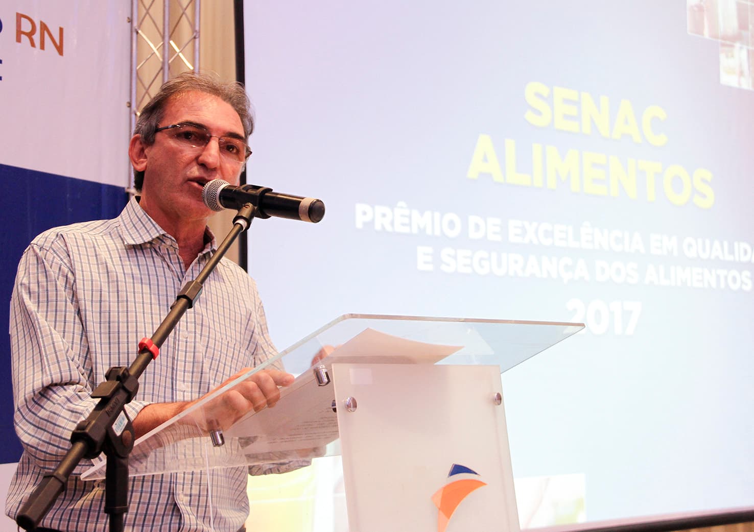 FOTOS: Programa do Senac premia mais de 20 empresas com boas práticas de manipulação de alimentos no RN
