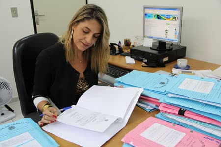 TRT-RN mantém justa causa de atendente de telemarketing que discutiu com cliente